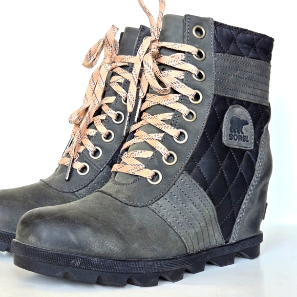 waterproof Sorel Lexie wedge boots — women’s size US 8.5 - Picture 4 of 7